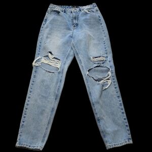 Missguided RIOT High Rise Mom Jeans